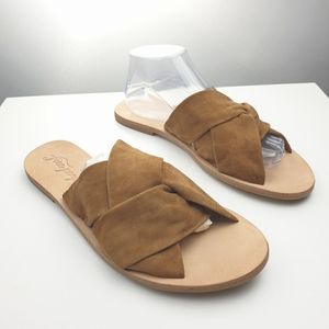 Free People Rio Vista slip-on crossover sandals tan suede leather slides size 41